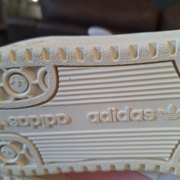 Adidas Originals Men's Forum Low Pride Pack Love Unites Sneakers GW2416 Size 8 - Picture 4 of 13